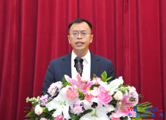 (新基發(fā)展公司黨委書記、董事長 李治民)
